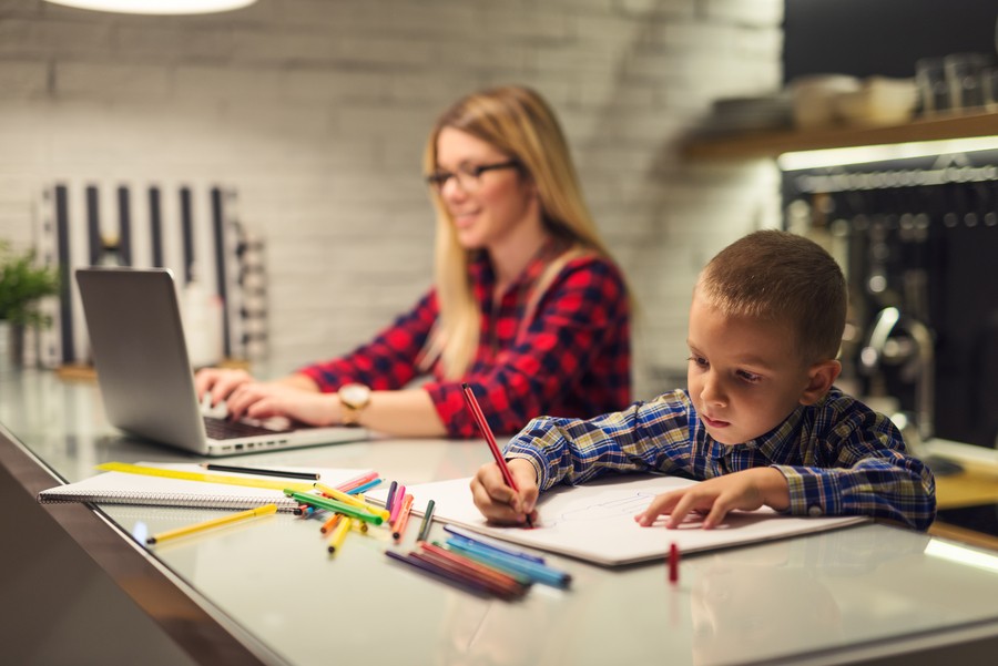 back-to-school-smart-home-features-that-simplify-family-life